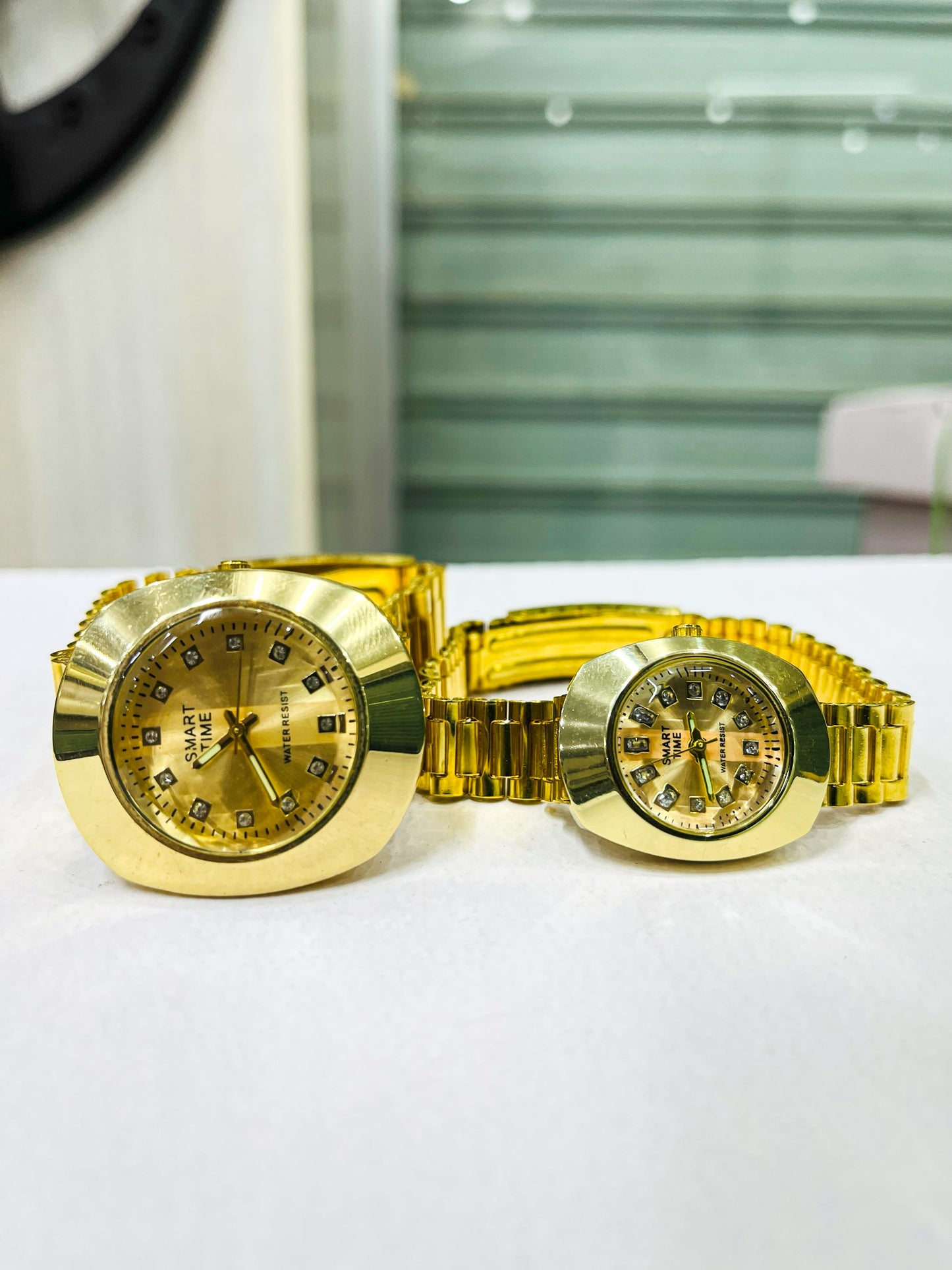 Luxury Gold Couple Watch Set | Matching His & Hers Analog Watches
