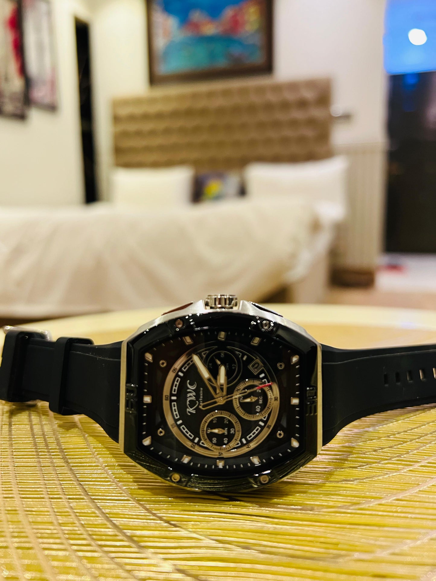 Luxury Men's Chronograph Watch – Black Dial, Rubber Strap | Shahzada Watches Pakistan