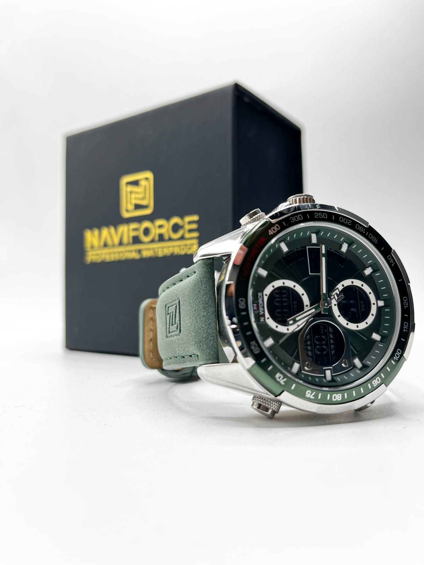 Naviforce Green Chronograph Men’s Watch – Dual Display Military Sports Watch with Leather Strap