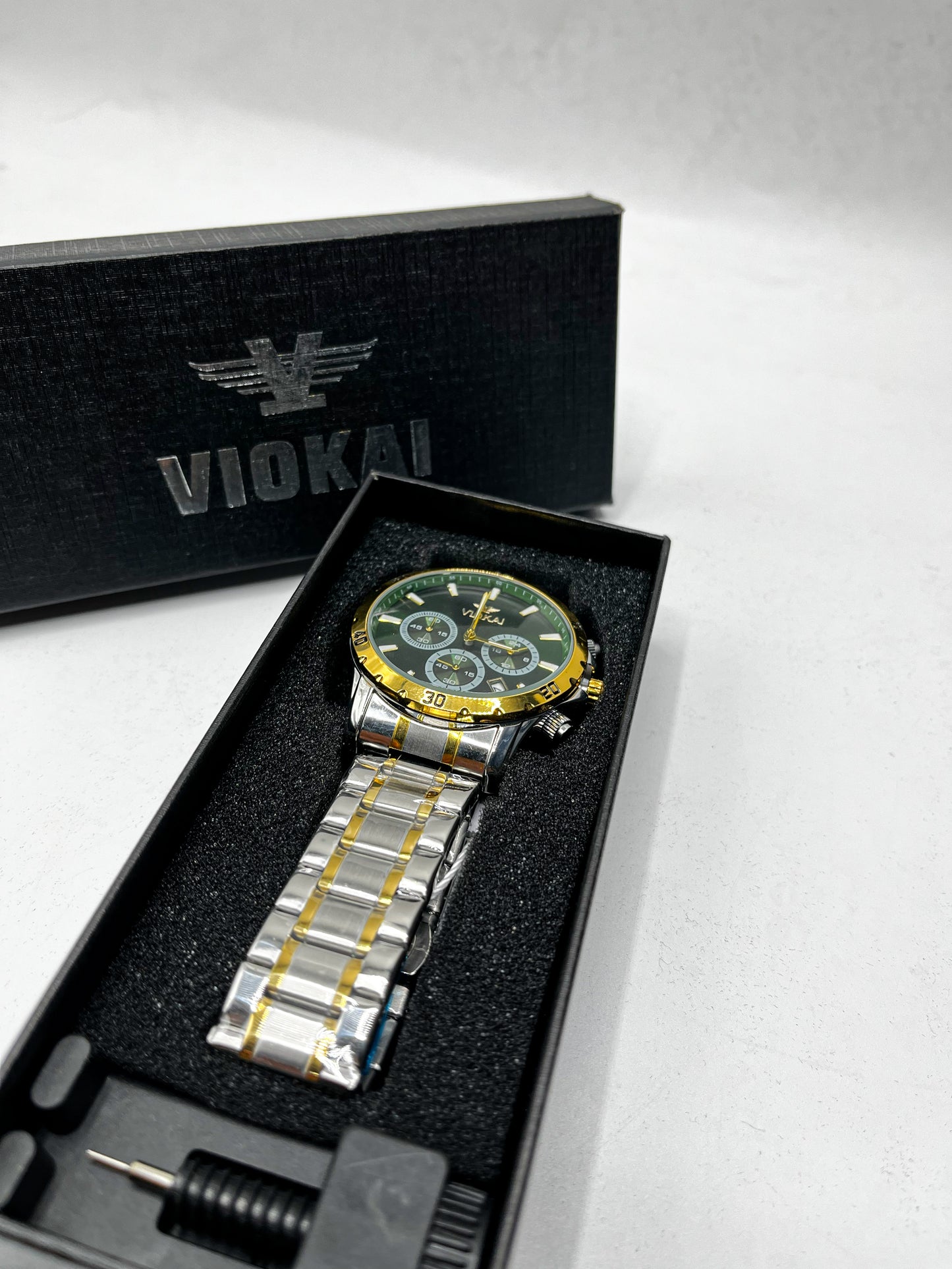Viokai Gold & Silver Men’s Chronograph Watch – Luxury Stainless Steel Quartz Wristwatch