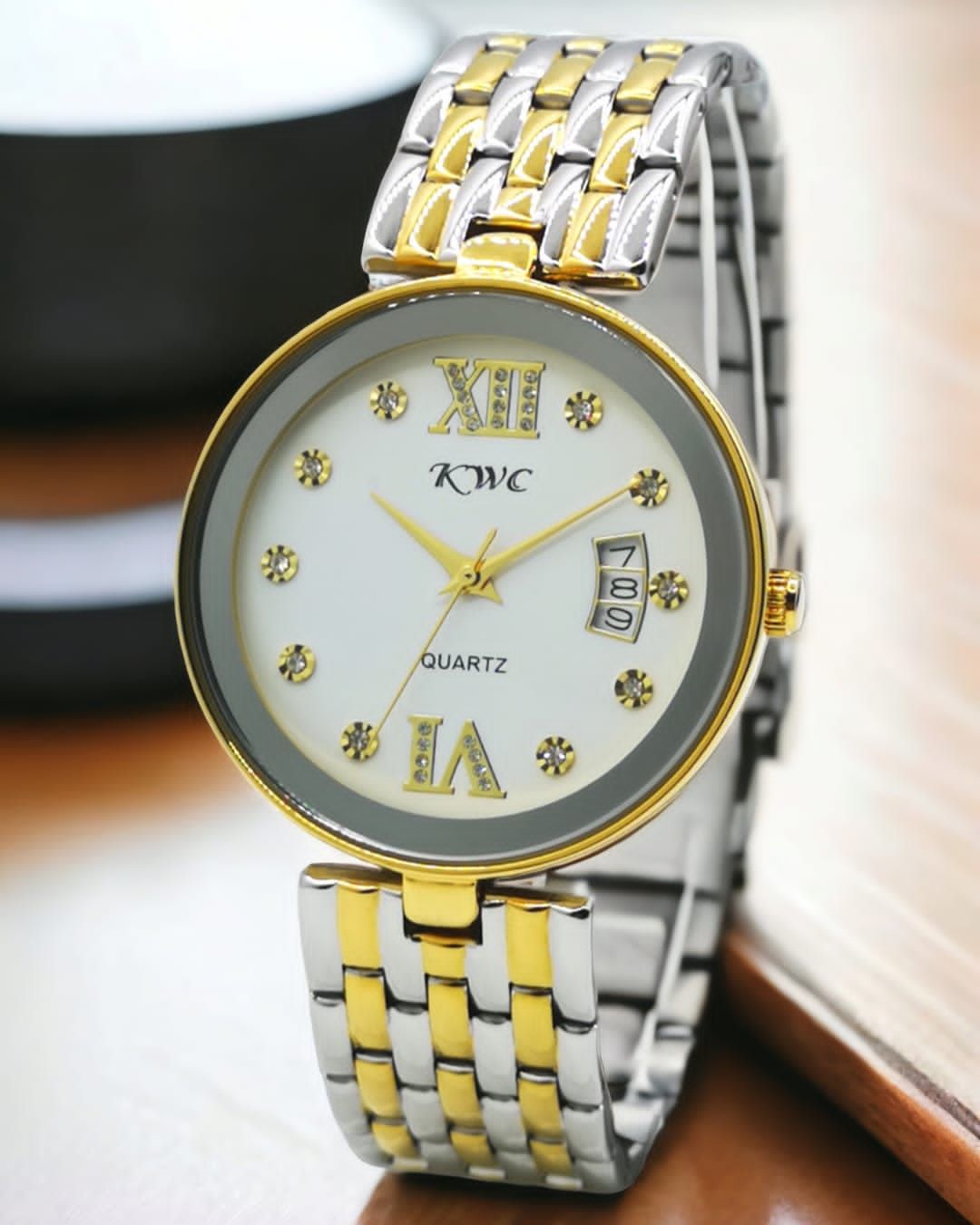 Elysian Frost – Crystal Dial Silver Watch