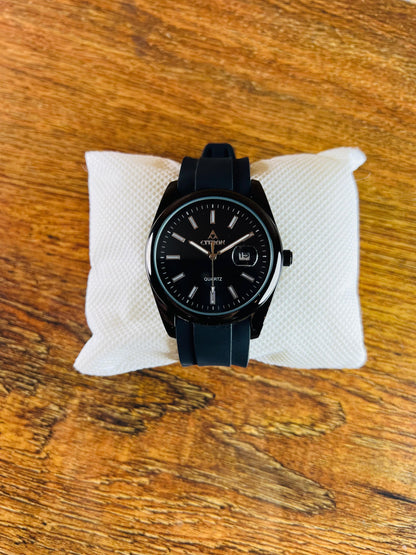 All Black Minimalist Quartz Men’s Watch – Sleek & Modern Rubber Strap Design | ShahzadaWatches.pk