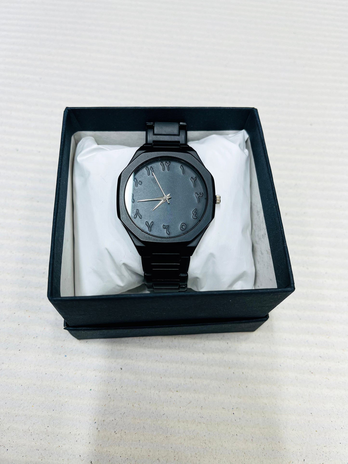 Arabic Aura Numerals Black Dial Men’s Stainless Steel Quartz Watch